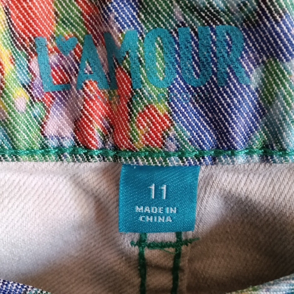 L'Amour Blue and Green Ankle Cropped Jeans - Picture 2 of 6